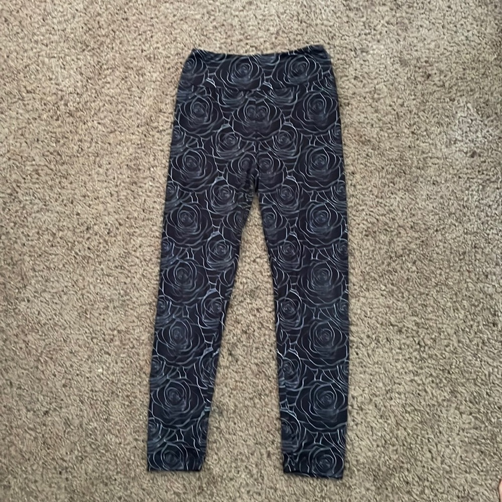 yoga pants